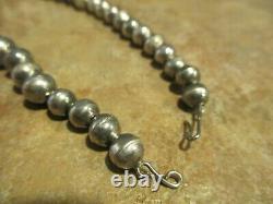 15 1/2 OLD PAWN Navajo Graduated Sterling PEARLS Bench Made Bead Necklace
