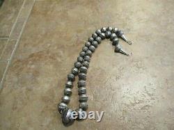 17 JUBILANT Vintage Navajo Graduated Sterling PEARLS Bench Made Bead Necklace