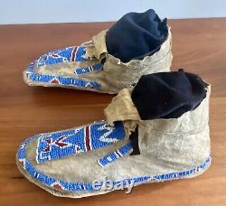 1800's Native American Sioux Indian Great Plains Buffalo Hide Beaded Moccasins