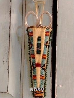 1920's Native American Central Plains Beaded Scissors Case 5x2 Great Cond! Cpix