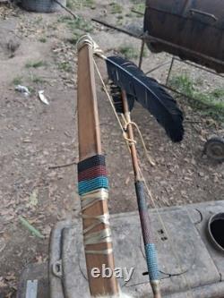 1970s NATIVE AMERICAN SHORT BOW RECURVE/ 2 BEADED ARROWS HANDMADE HTF