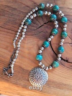20 Gorgeous Vintage Native American Navajo Sterling Turquoise Beaded Necklace