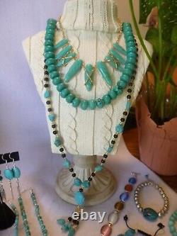 25 Piece Native American Southwestern Vintage Turquoise & Gemstone Jewelry Lot