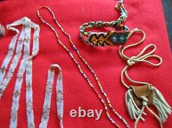 8 Native American Beaded Leather Items, Necklaces, Bracelets +++ Sd-082307771