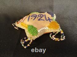 Antique 1924 Native American Iroquois Beaded Star Shaped Whimsey Pincushion