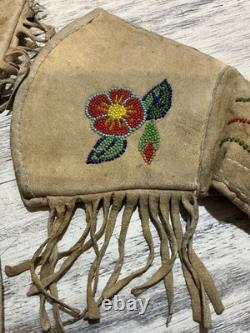 Antique American Indian Beaded Gauntlets, Gloves, Buffalo