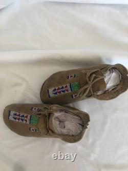Antique Arapaho Indian Youth Beaded Leather Handmade Mocassins