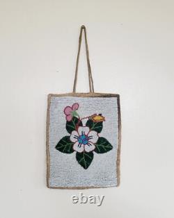 Antique C. 1900 Plateau Yakima Nez Perce Native American Indian Beaded Floral Bag