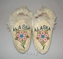 Antique Late 1800's Native American Alaska Beaded Moccasins Eskimo Indian Nice
