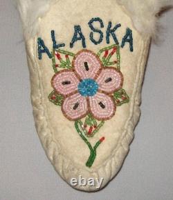 Antique Late 1800's Native American Alaska Beaded Moccasins Eskimo Indian Nice