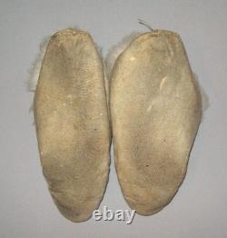 Antique Late 1800's Native American Alaska Beaded Moccasins Eskimo Indian Nice