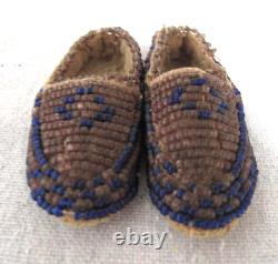 Antique Miniature Beaded on Leather Native American Moccasins 2½ long c. 1910