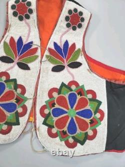 Antique NATIVE AMERICAN CREE BEADED VEST 1910-1920 Very Nice ConditionFlowers