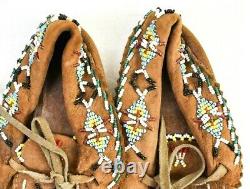 Antique Native American Beaded Adult Moccasins 7.5