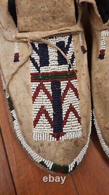 Antique Native American Beaded Cheyenne Moccasins 1900-1910s OLD PARFLESH