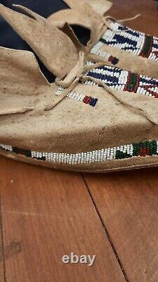 Antique Native American Beaded Cheyenne Moccasins 1900-1910s OLD PARFLESH