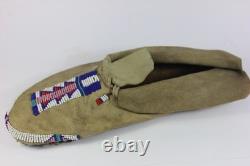 Antique Native American Beaded Indian Moccasins AUTHENTIC & INDIAN PRE-OWNED