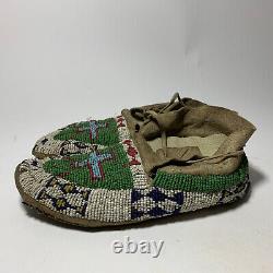 Antique Native American Beaded Moccasins