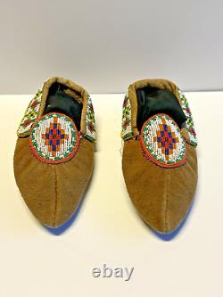 Antique Native American Indian Beaded Woman Moccasins 1880's to 1910s Lot A1
