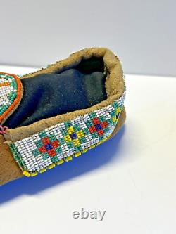 Antique Native American Indian Beaded Woman Moccasins 1880's to 1910s Lot A1