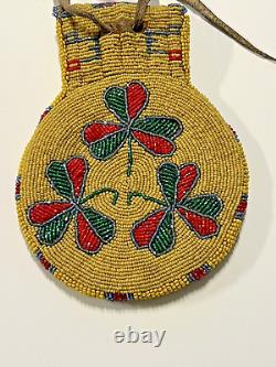 Antique Native American Indian Fully Beaded Animal Rawhide Pouch 1880s-1900s