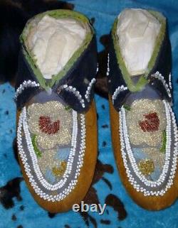 Antique Native American Iroquois Beaded Moccasins Superb Condition