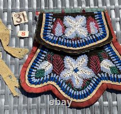 Antique Native American Iroquois Beaded Purse