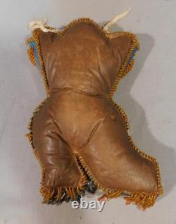 Antique Native American Iroquois Haudenosaunee shoe pin cushion ca. 1890s beaded