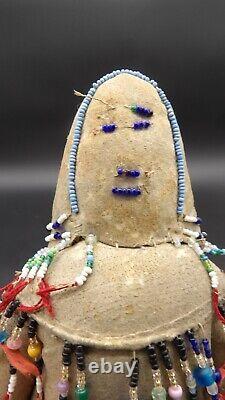 Antique Native American Plains Indian Beaded Female Doll