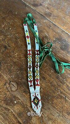 Antique Native North American Beaded Handmade Beadwork Beaded Necklace