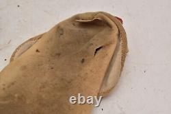 Antique PAIR OF BEADED Native American SANTEE SIOUX Plains Indian MOCCASINS VTG