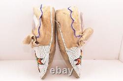 Antique PAIR OF BEADED Native American SIOUX Plains Indian MOCCASINS VTG Shoes