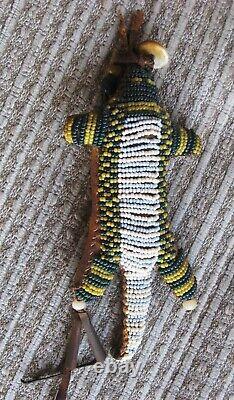 Antique Plains Indian Beaded Sinew Sewn Umbilical Lizard Fetish