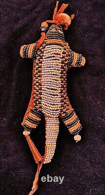 Antique Plains Indian Beaded Sinew Sewn Umbilical Lizard Fetish