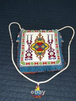 Antique Vintage Native American Hand Beaded Small Purse Tobacco Bag Authentic