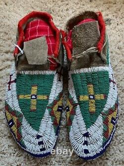 Antique old Sioux Beaded Ceremonial Moccasins. C. 1880s