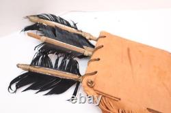 Atq NATIVE AMERICAN INDIAN HAND CRAFTED Beaded BOW AND ARROW W QUIVER