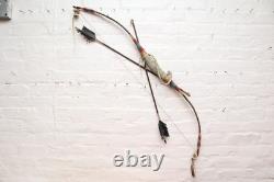 Atq NATIVE AMERICAN INDIAN HAND CRAFTED Beaded BOW AND ARROW WALL HANGING