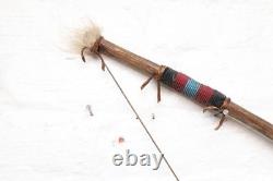 Atq NATIVE AMERICAN INDIAN HAND CRAFTED Beaded BOW AND ARROW WALL HANGING