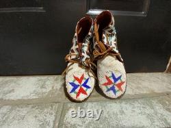 Beaded Moccasins 10 Length x 3 Wide