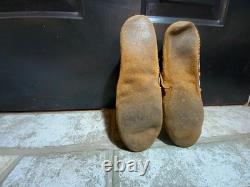 Beaded Moccasins 10 Length x 3 Wide