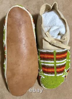 Beautiful Native American Lakota Sioux Beaded Men's Moccasins