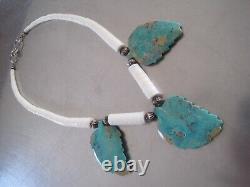 Beautiful Native American Unusual Vintage Turquoise Heishi Carved Leaf Necklace