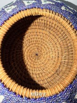 Beautiful OLD Native American Handwoven Glass Beaded Basket/Lid Probably Paiute