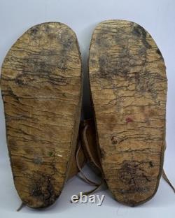 Deerskin Native American Moccasins Beaded Vintage Woodlands Ojibwe or Cree 9.25