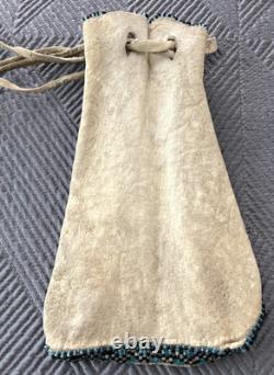 Early 19th c Native American Deer Skin Beaded Pouch Beautiful Classic Design