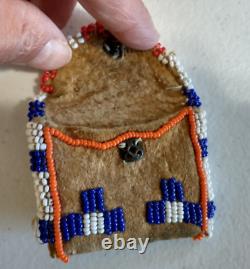 Early 20th Century Native American Beaded Coin Purse