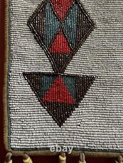 Excellent Antique C. 1900 Native American Northwest Coast Beaded Bag