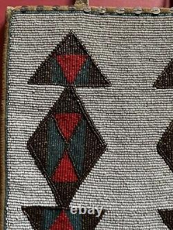 Excellent Antique C. 1900 Native American Northwest Coast Beaded Bag