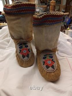 First Peoples Native American High Top Beaded Moccasins Cree Or Ojibwe